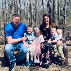 Meet your Posher, Kayla